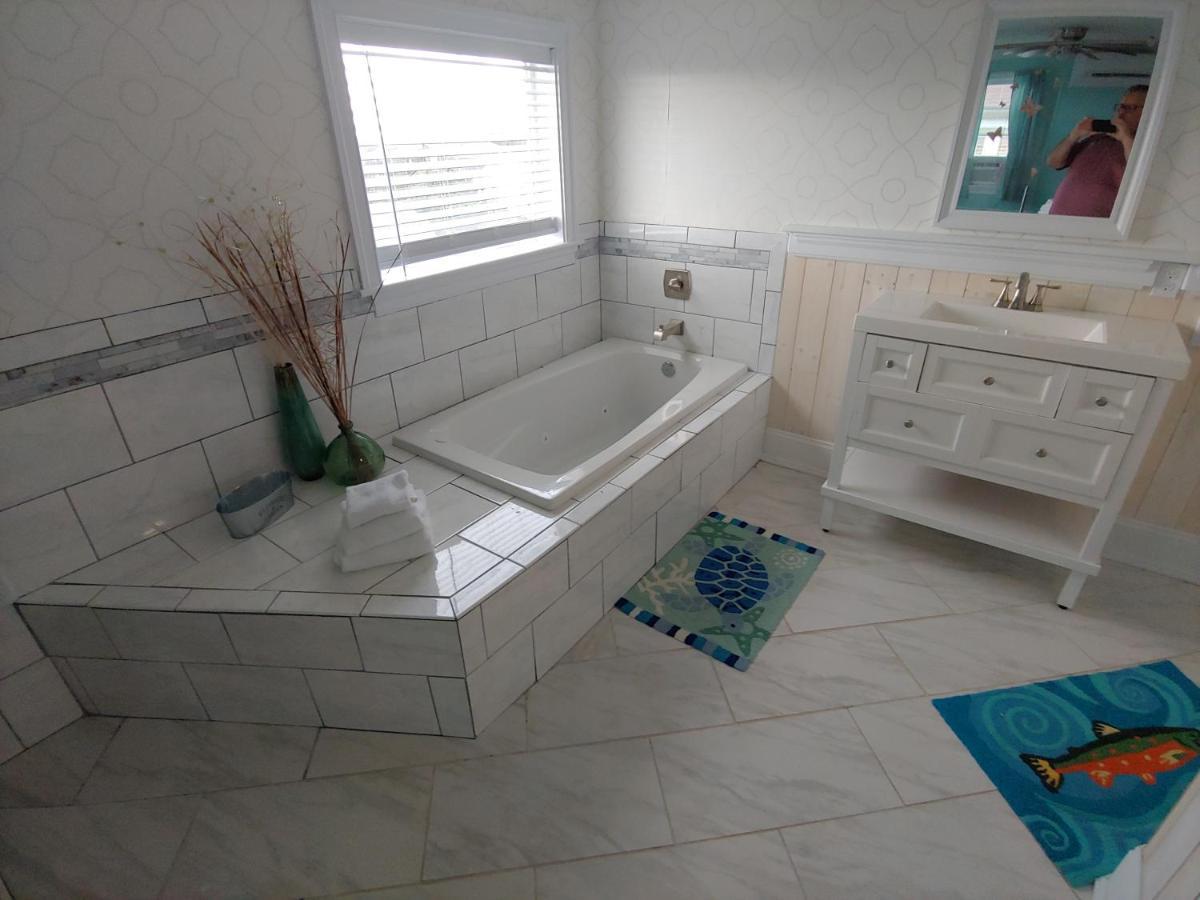 2508 Beach Rd, Semi-Oceanfront, Pool/Hot Tub Nags Head Dış mekan fotoğraf